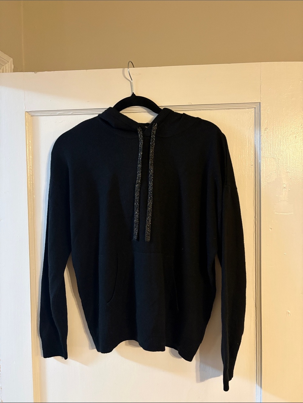 True Craft Men's Black Crewneck Hoodie Sweater